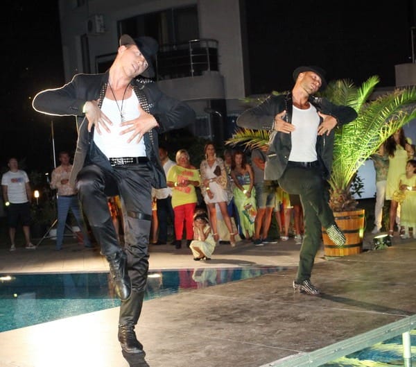 КАРА ДЕЛЕВИН В КАМПАНИЯТА „ШАНЕЛ”